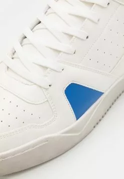 YOURTURNUNISEX - Höga Sneakers - White -YOURTURN Affär 0f5c8110d05c4ed79322a10d012c1521