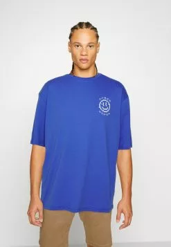 YOURTURNUNISEX - T-shirt Med Print - Blue -YOURTURN Affär 100db636dd094189976cf98a83f2831a