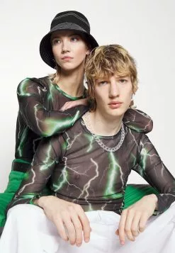 YOURTURNUNISEX - Långärmad Tröja - Black -YOURTURN Affär 11e4b75ba17e4d299ac77c4582f0454d