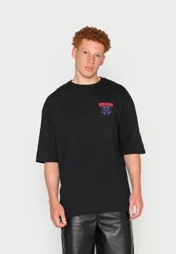 YOURTURNUNISEX - T-shirt Med Print - Black -YOURTURN Affär 16b1e508c164401fbb877bf7c728b4d8