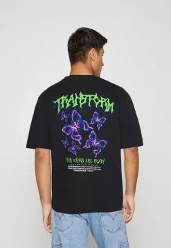 YOURTURNUNISEX - T-shirt Med Print - Black -YOURTURN Affär 1bb16941fe944fd5b6ea53ab1f36da90