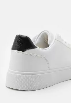 YOURTURNUNISEX - Sneakers - White -YOURTURN Affär 2225e9153efb4b34a70f7297cc079738