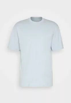 YOURTURNUNISEX - T-shirt - Bas - Light Blue -YOURTURN Affär 24df8021fa294678b193508fc7c81de4