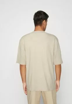 YOURTURNUNISEX - T-shirt Med Print - Beige -YOURTURN Affär 29520bae02ae4866971d0b658b3576f6