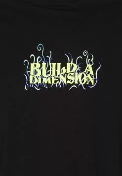 YOURTURNUNISEX - T-shirt Med Print - Black -YOURTURN Affär 2a5da115962d4838a8bed4b447193d42