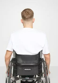 YOURTURNUNISEX - T-shirt Med Print - White -YOURTURN Affär 2dc08a1bd2a4428faa8887e4263668b0