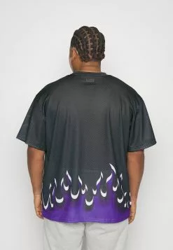 YOURTURNUNISEX - T-shirt Med Print - Black -YOURTURN Affär 33bebec5934b4228b091e16fd4cae77a