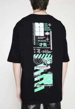 YOURTURNUNISEX - T-shirt Med Print - Black 13 YOURTURNUNISEX - T-shirt Med Print - Black -YOURTURN Affär 392a5208dc4e41938e4da5037ae2bc12