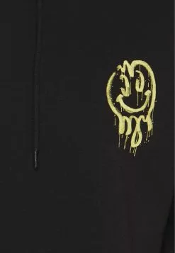 YOURTURNUNISEX - Sweatshirt - Black -YOURTURN Affär 3f5029a16dc54f3e9bcaa0dc3f5c7829