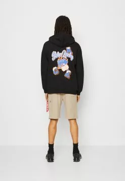 YOURTURNSweatshirt - Black 10 YOURTURNSweatshirt - Black -YOURTURN Affär 41ad395bc0cf4622a9c5ea0a3abd231f