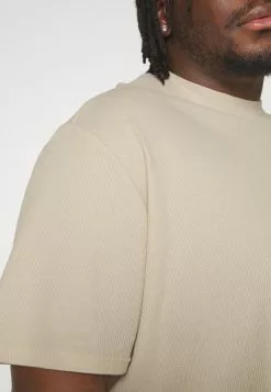 YOURTURNUNISEX - T-shirt - Bas - Light Green/ Off-white -YOURTURN Affär 4efa04889fe14a52a8a0c10786bf9fb2