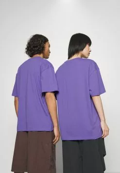 YOURTURNUNISEX - T-shirt - Bas - Purple -YOURTURN Affär 5105eba818944f71be5b0fa9572b593e