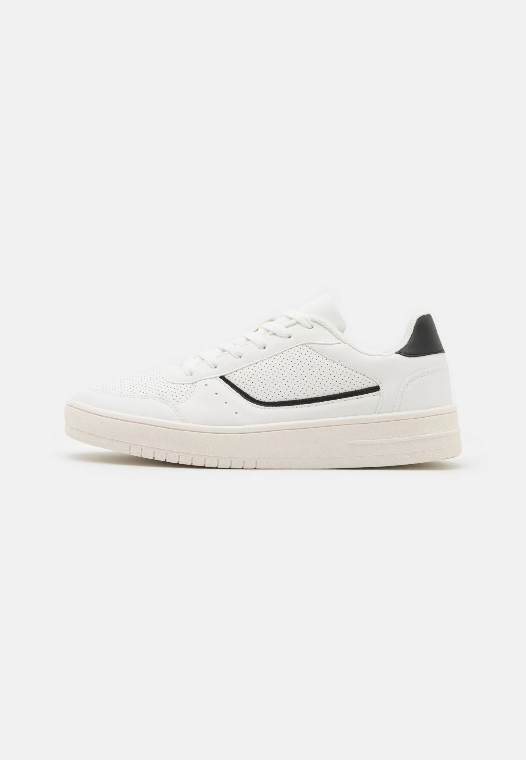 YOURTURNSneakers - White 3 YOURTURNSneakers - White