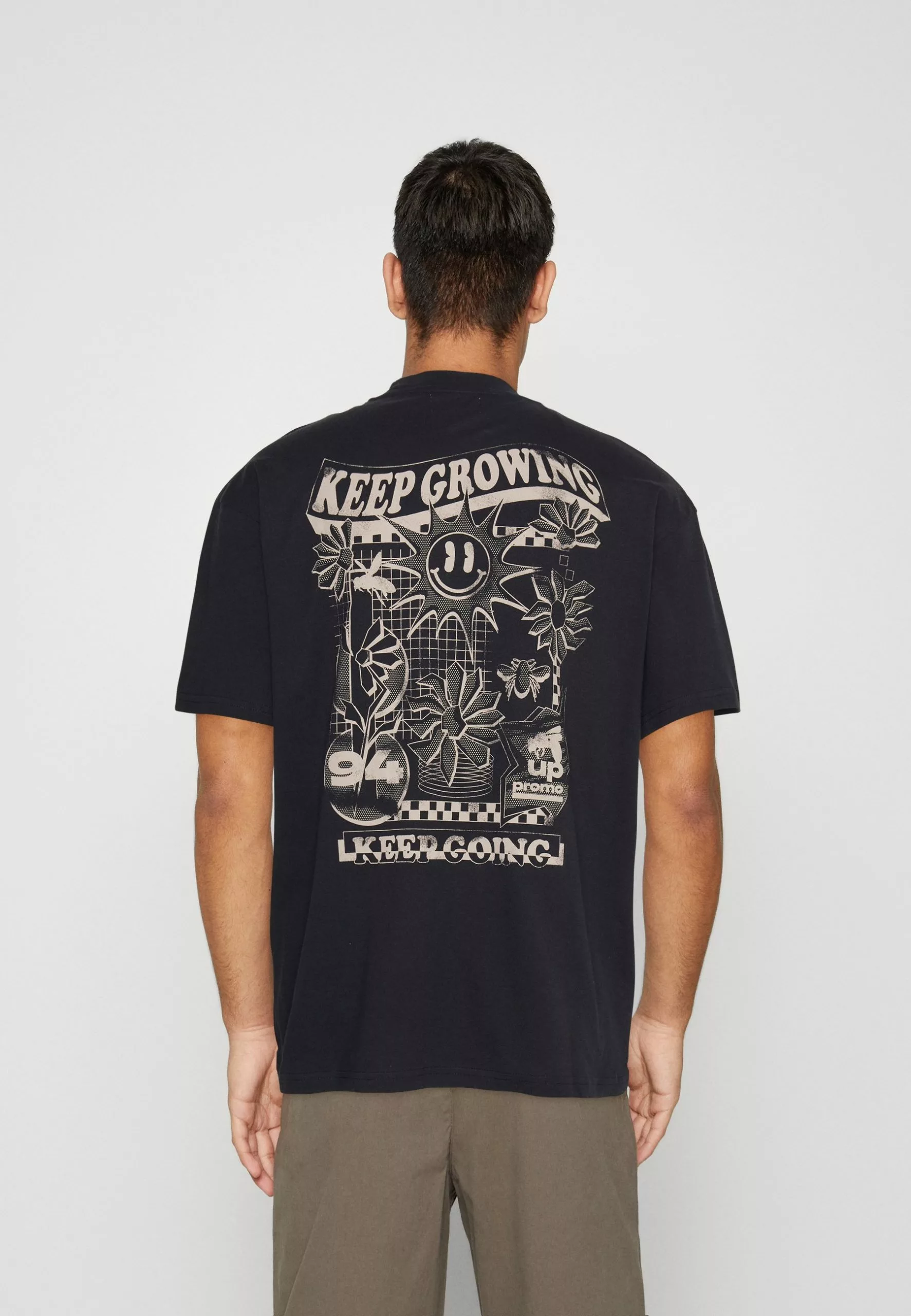 YOURTURNUNISEX - T-shirt Med Print - Black 5 YOURTURNUNISEX - T-shirt Med Print - Black - Bild 3