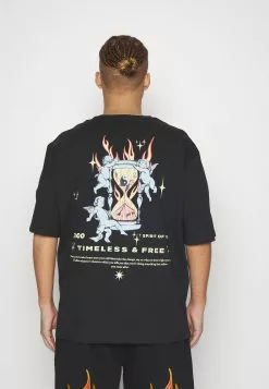 YOURTURNUNISEX - T-shirt Med Print - Black -YOURTURN Affär 60f7cbd8d2424dd7991fa5e577edc7f4