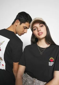 YOURTURNUNISEX - T-shirt Med Print - Black -YOURTURN Affär 72736fe45c67475394762603ae3064e2