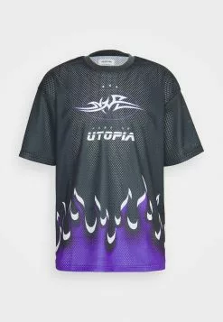 YOURTURNUNISEX - T-shirt Med Print - Black -YOURTURN Affär 76bd162d5bd24c688df50ee3ec67b3c2