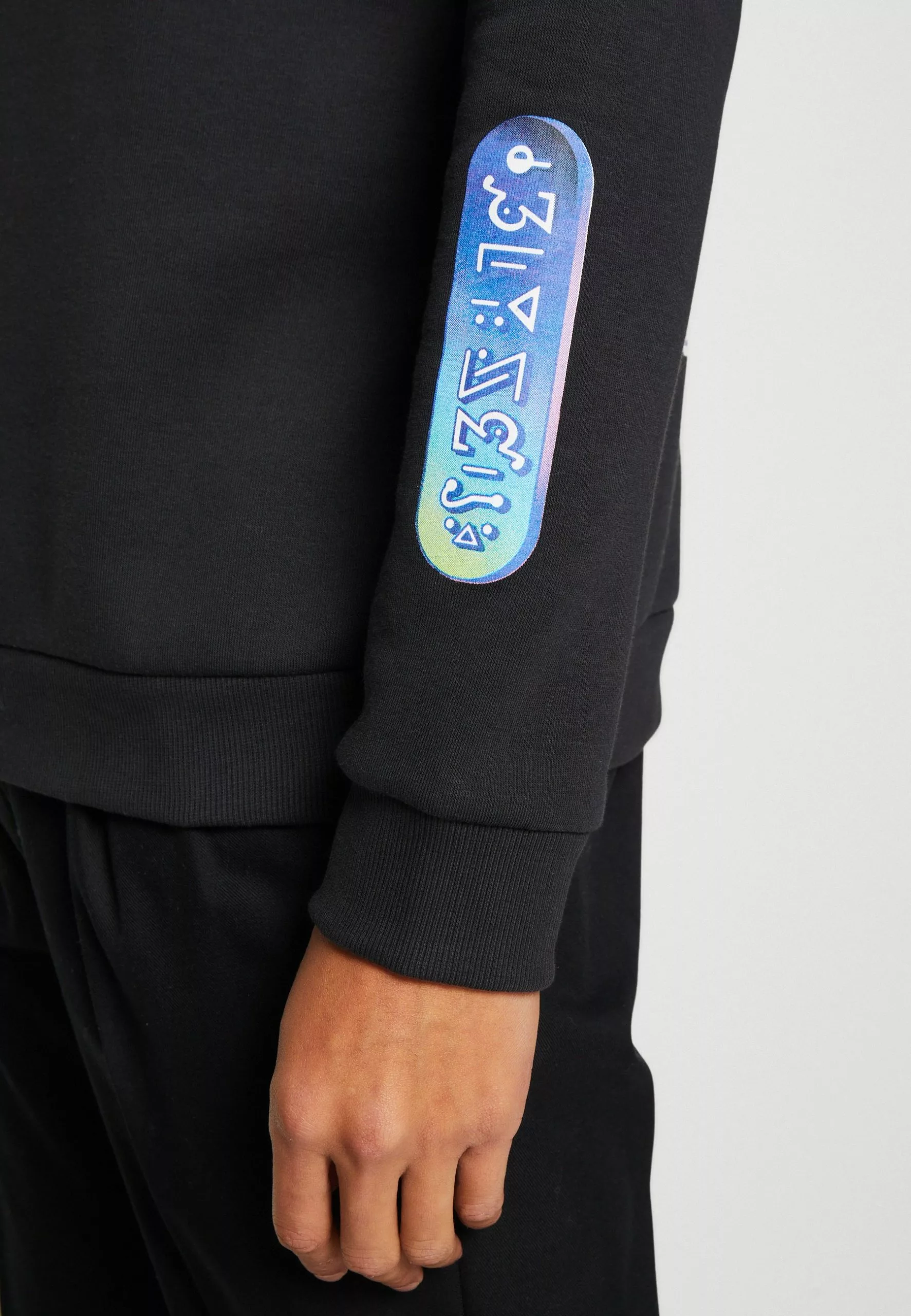 YOURTURNRICK AND MORTY UNISEX - Luvtröja - Black 8 YOURTURNRICK AND MORTY UNISEX - Luvtröja - Black - Bild 6