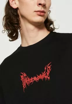 YOURTURNUNISEX - T-shirt Med Print - Black -YOURTURN Affär 7eb45d5cb9c246b180e913a2165a96a0