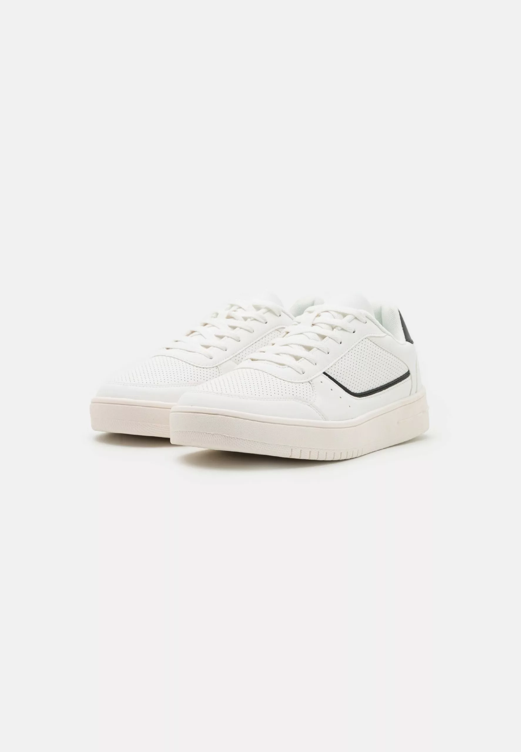 YOURTURNSneakers - White 4 YOURTURNSneakers - White - Bild 2