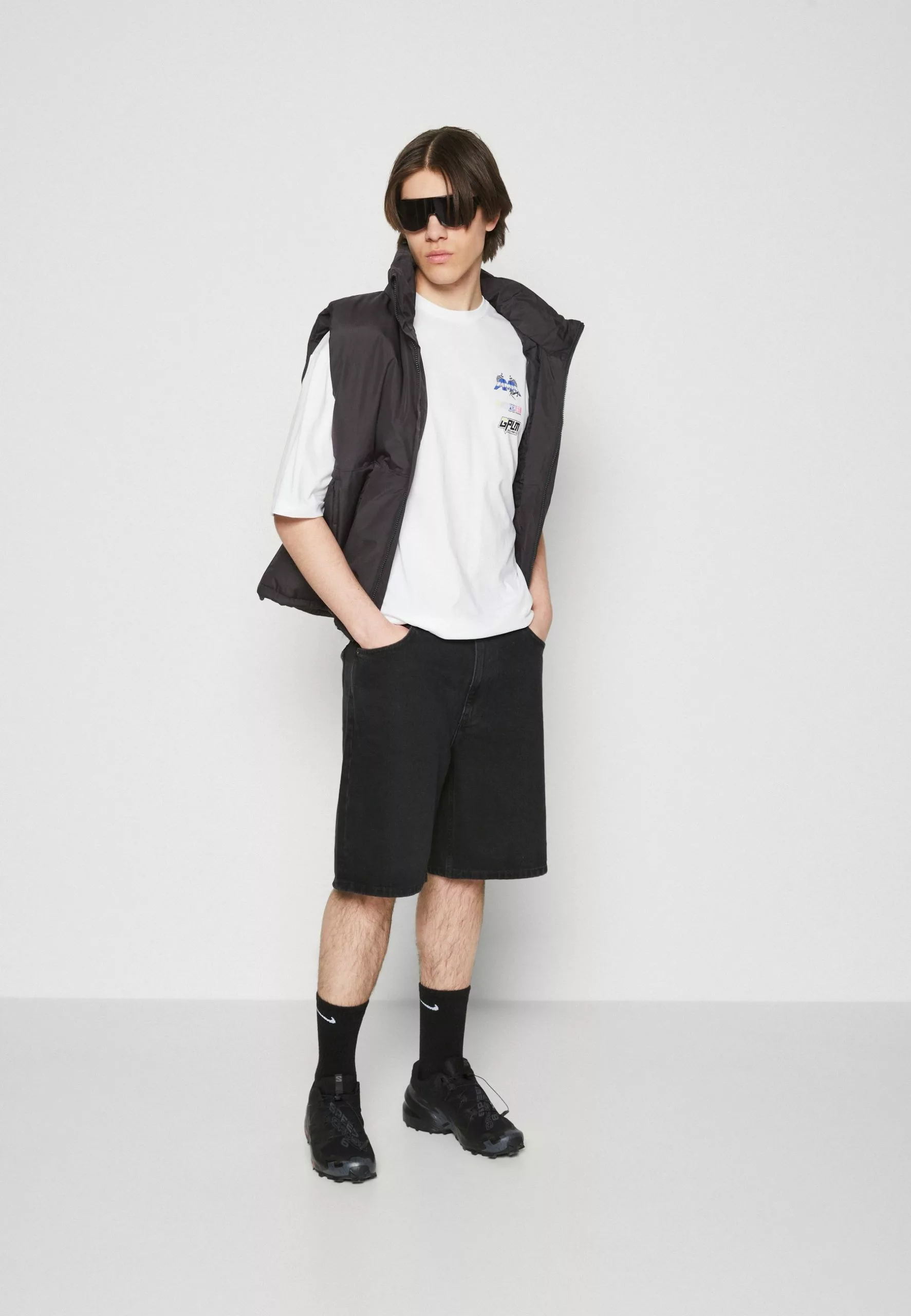 YOURTURNUNISEX - T-shirt Med Print - White 4 YOURTURNUNISEX - T-shirt Med Print - White - Bild 2