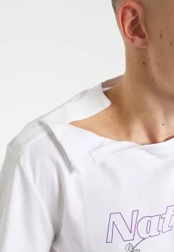 YOURTURNUNISEX - T-shirt Med Print - White -YOURTURN Affär 98f5dec453944b96a7fad55c2d511a22