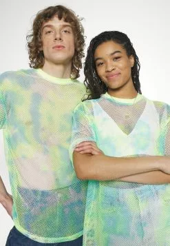 YOURTURNUNISEX - T-shirt Med Print - Light Blue -YOURTURN Affär a3f04c51f72741a9952163e7b6e2b5ed