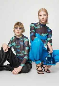 YOURTURNUNISEX - Långärmad Tröja - Black -YOURTURN Affär af1297db590c430aa425802422e2e4d7