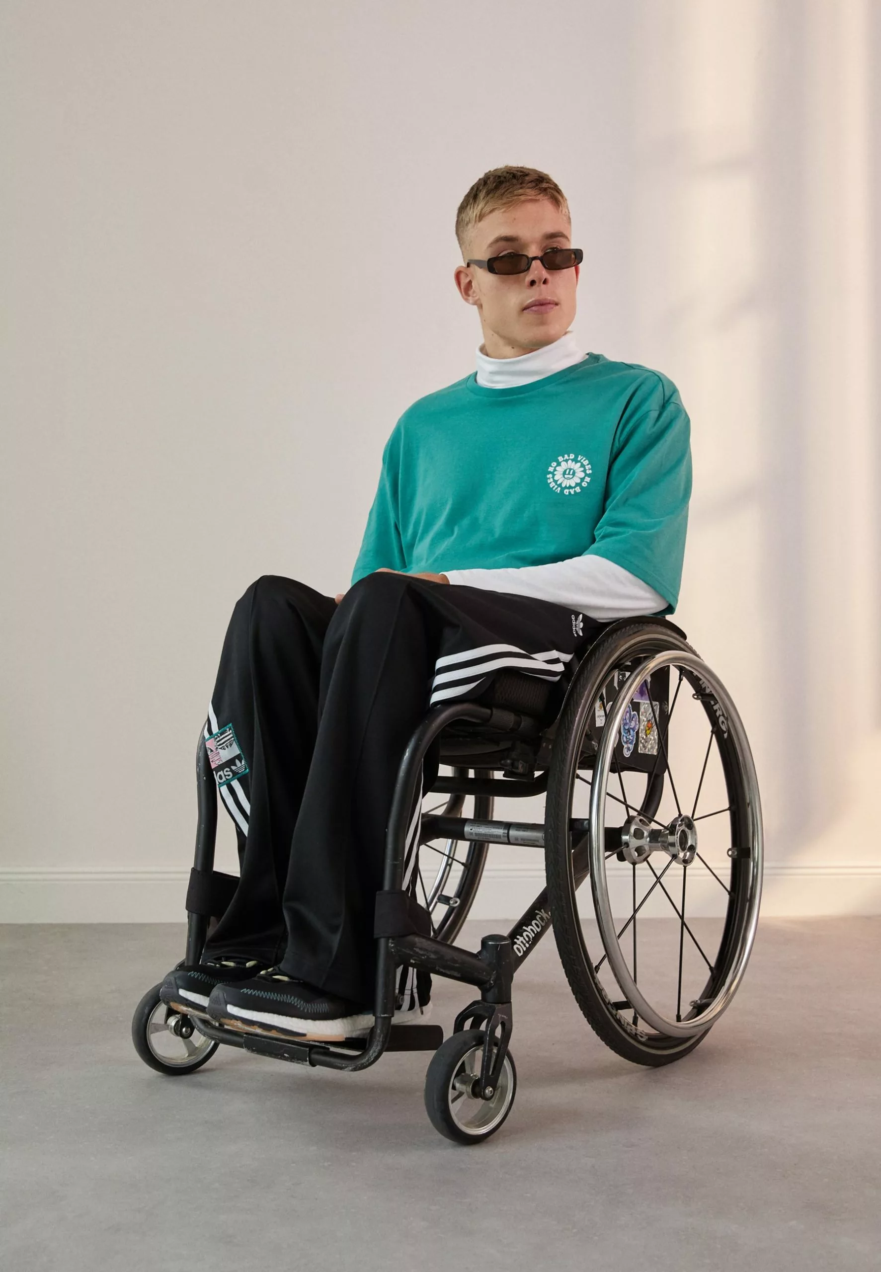 YOURTURNUNISEX - T-shirt Med Print - Green 4 YOURTURNUNISEX - T-shirt Med Print - Green - Bild 2