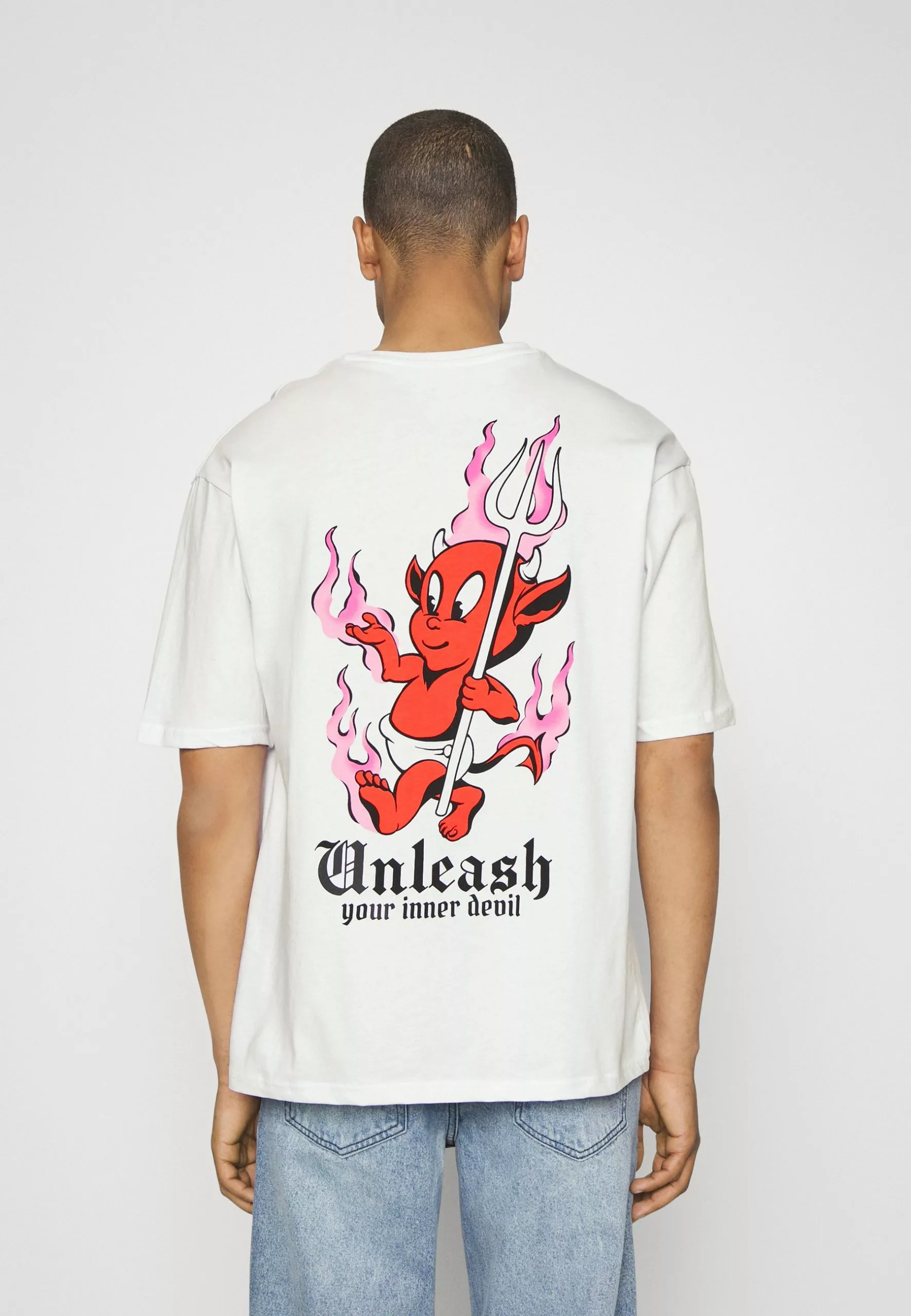 YOURTURNUNISEX - T-shirt Med Print - White 3 YOURTURNUNISEX - T-shirt Med Print - White