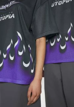 YOURTURNUNISEX - T-shirt Med Print - Black -YOURTURN Affär db8432bc053a44e6a1397455f00efc4f