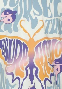 YOURTURNUNISEX - T-shirt Med Print - Off-white -YOURTURN Affär dd7ea86ba7594ecf86fa69fd0f22c833