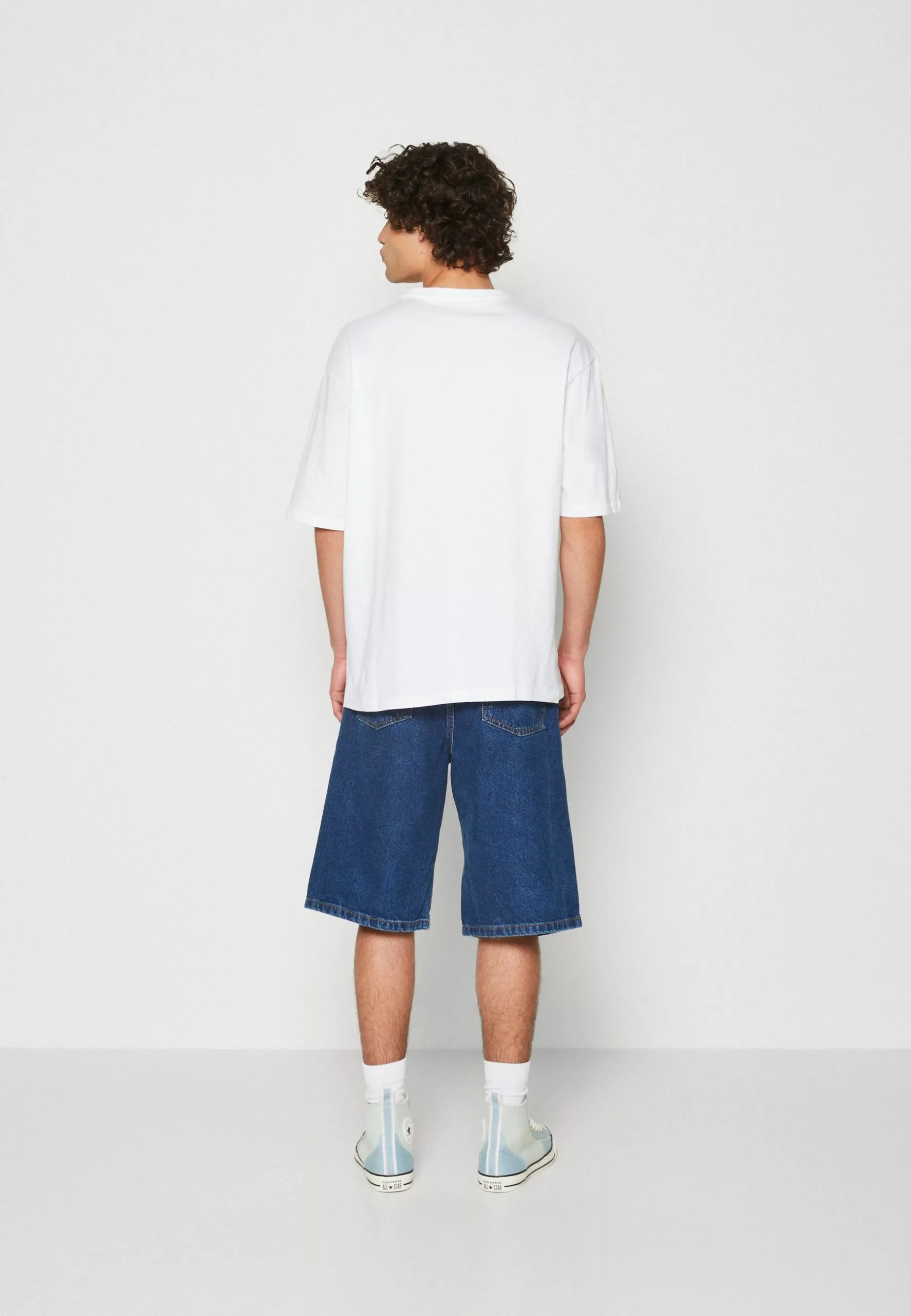 YOURTURNUNISEX - T-shirt - Bas - White 5 YOURTURNUNISEX - T-shirt - Bas - White - Bild 3