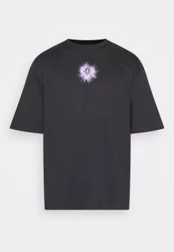 YOURTURNUNISEX - T-shirt Med Print - Black -YOURTURN Affär e5f3c0cdd7ab43039834d2c53a0eacd4