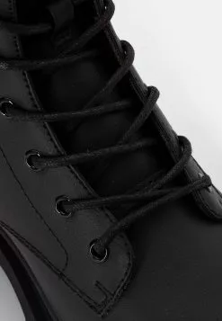 YOURTURNStövletter - Black 13 YOURTURNStövletter - Black -YOURTURN Affär e790146e7e74451ead43740678641300