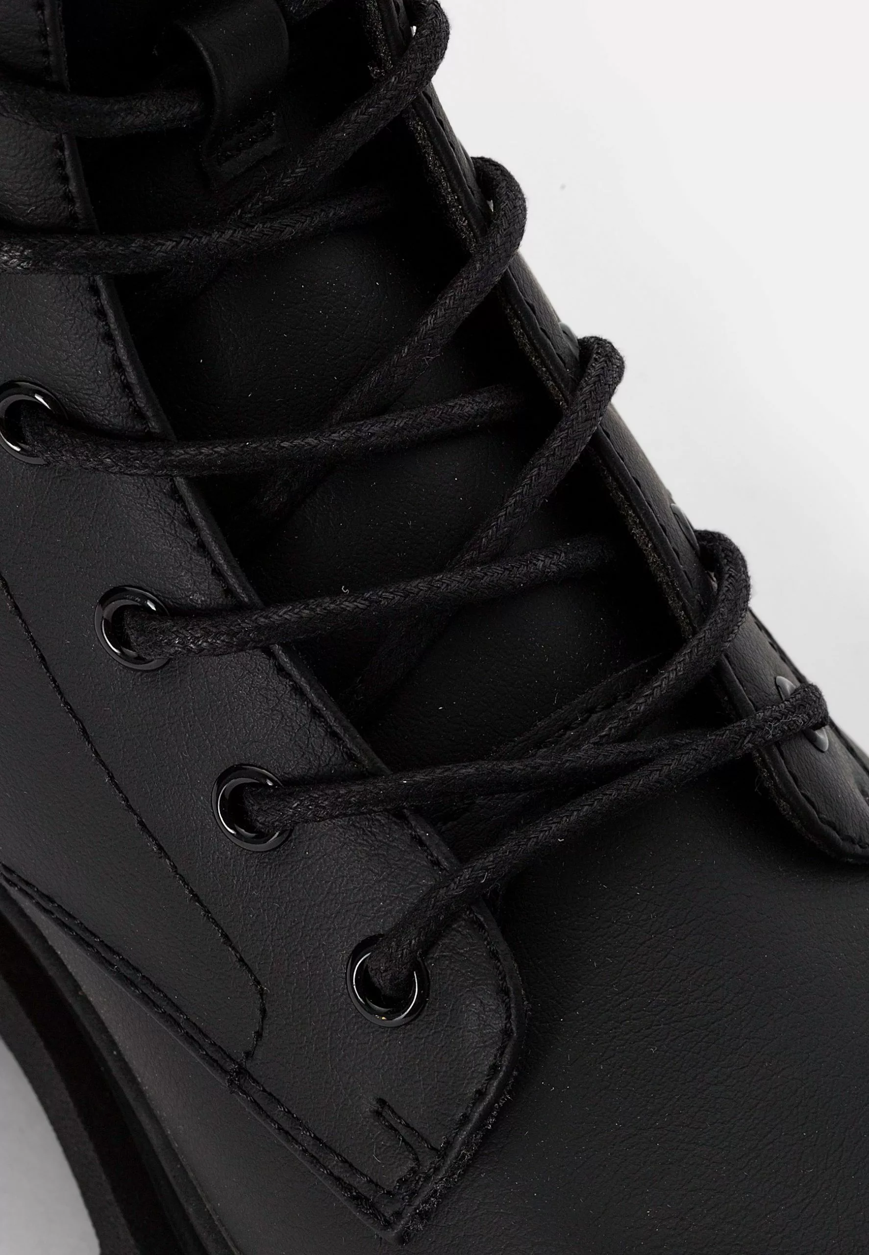 YOURTURNStövletter - Black 8 YOURTURNStövletter - Black - Bild 6