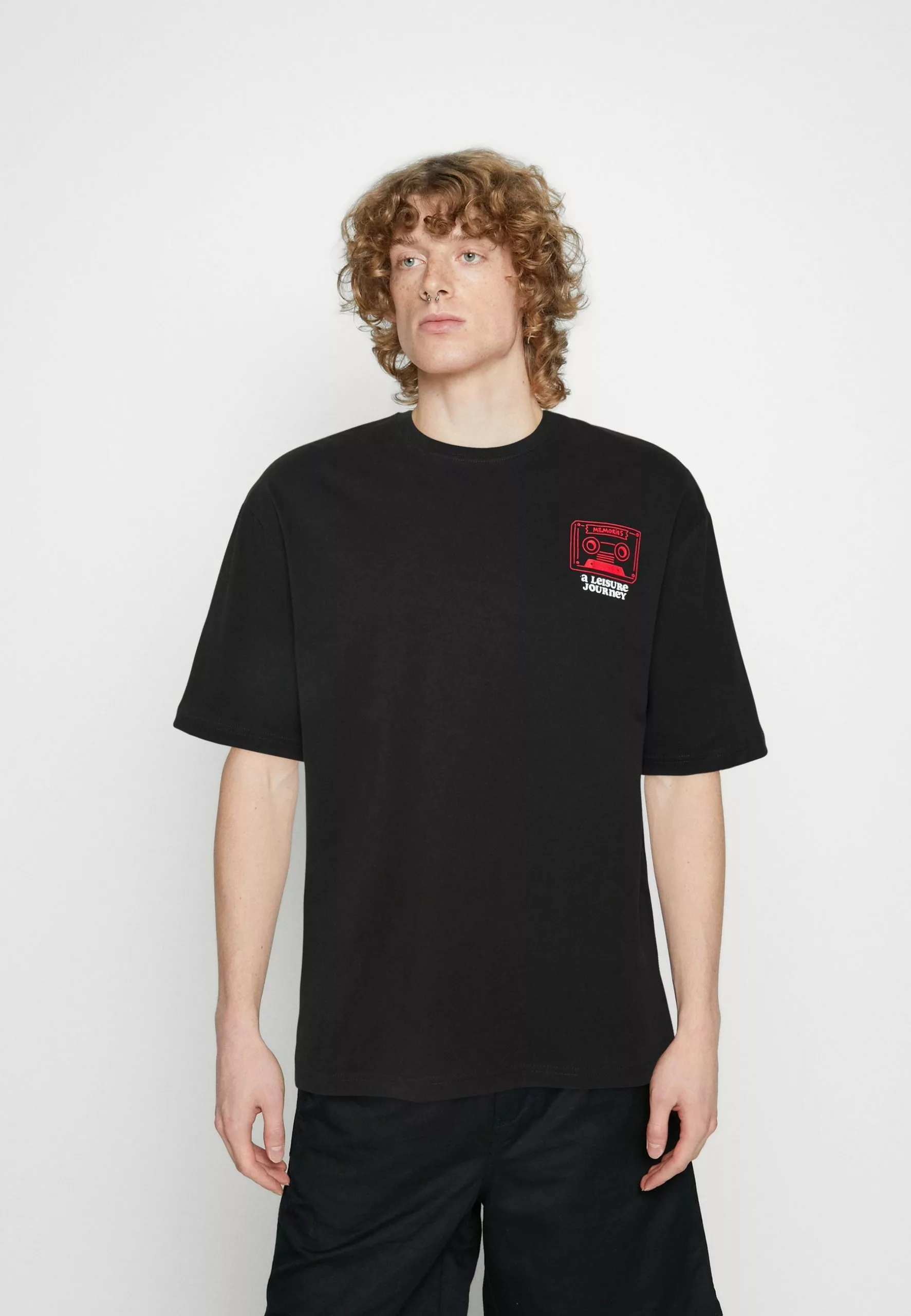 YOURTURNUNISEX - T-shirt Med Print - Black 3 YOURTURNUNISEX - T-shirt Med Print - Black