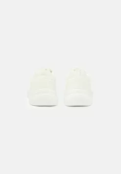 YOURTURNUNISEX - Sneakers - White -YOURTURN Affär ee389a7517e841808ad83e48c6b316ab