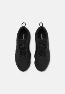 YOURTURNUNISEX - Sneakers - Black -YOURTURN Affär ef4b97cf7d304608893b0e8a9625d3c4