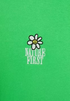 YOURTURNSweatshirt - Green -YOURTURN Affär f000a028e7fd4b53aa74cfe07ec7c117