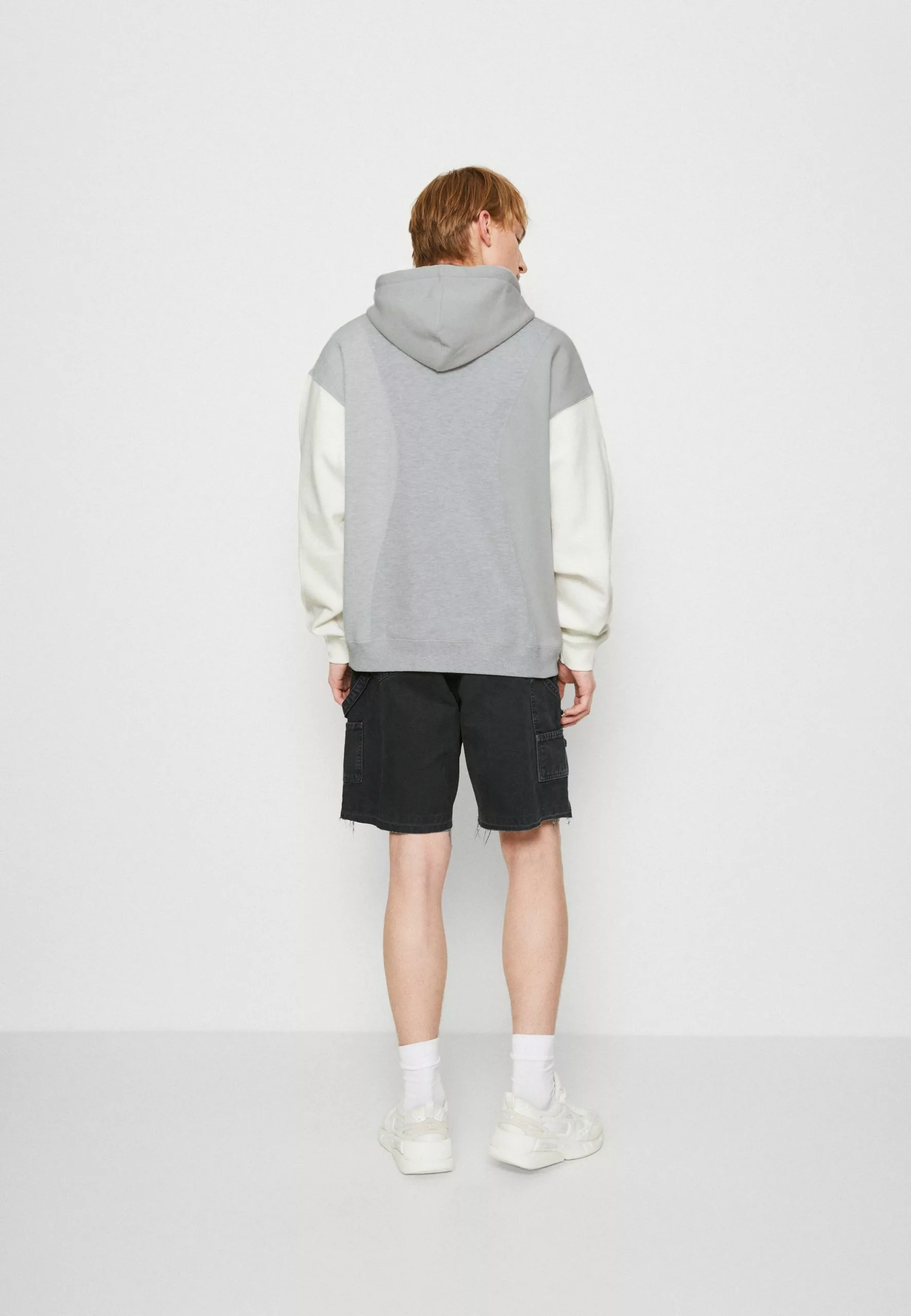 YOURTURNUNISEX - Luvtröja - Grey 5 YOURTURNUNISEX - Luvtröja - Grey - Bild 3